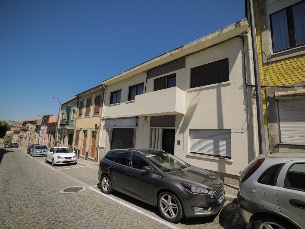 Oporto Guest Isac Garden W/ Parking Daire Vila Nova de Gaia Dış mekan fotoğraf